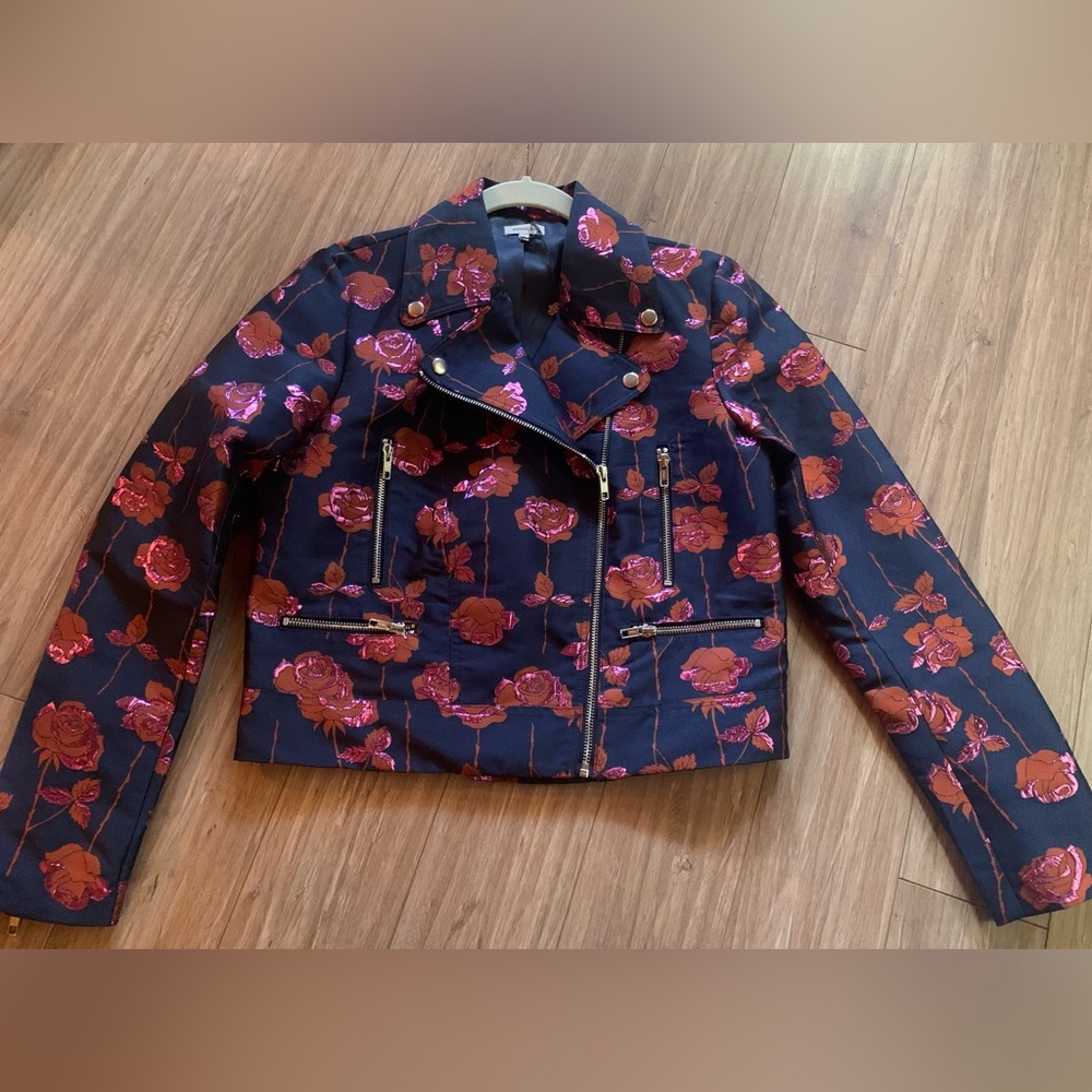 Manoush jacket size 40